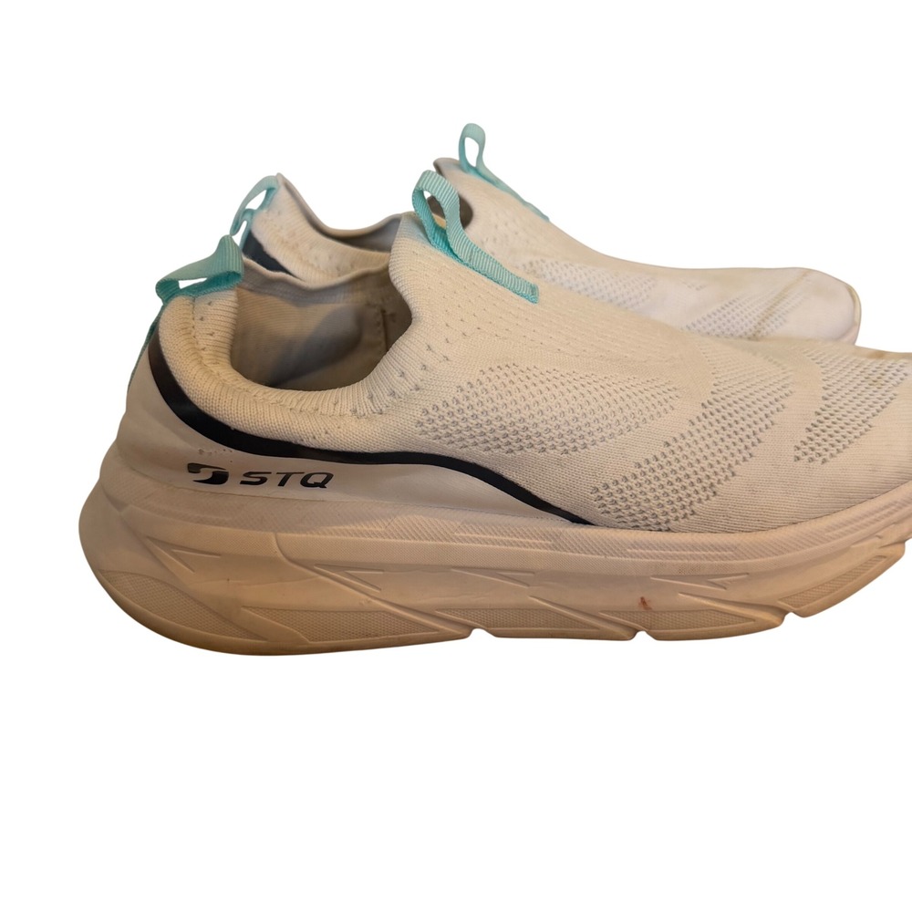 STQ Women White Slip On Walking Shoes Knit Lightweight Platform Sneakers Sz 8.5